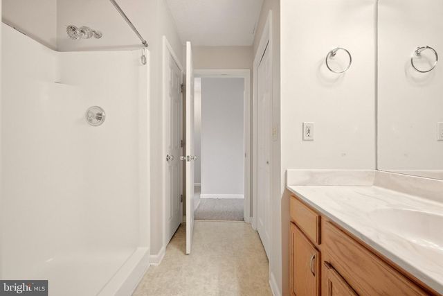 323 COPPERFIELD LN, Winchester, VA 22602