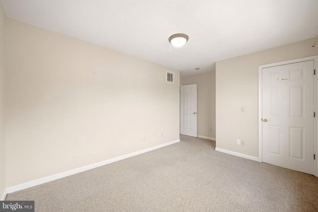 323 COPPERFIELD LN, Winchester, VA 22602