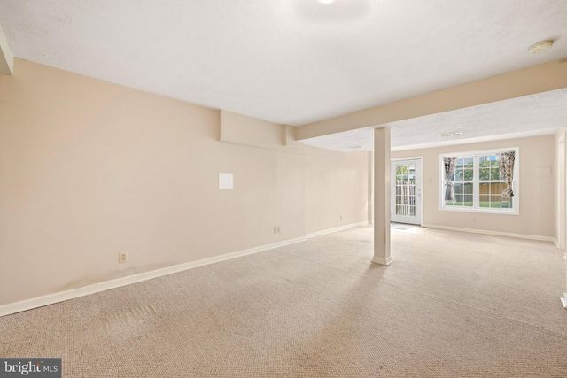 323 COPPERFIELD LN, Winchester, VA 22602