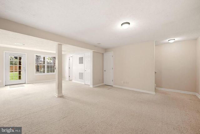 323 COPPERFIELD LN, Winchester, VA 22602