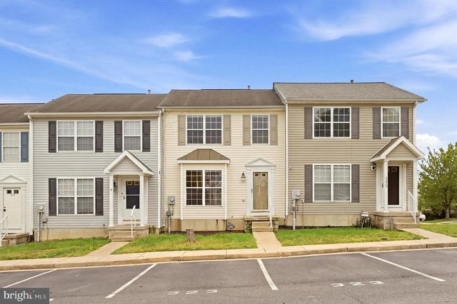 323 COPPERFIELD LN, Winchester, VA 22602
