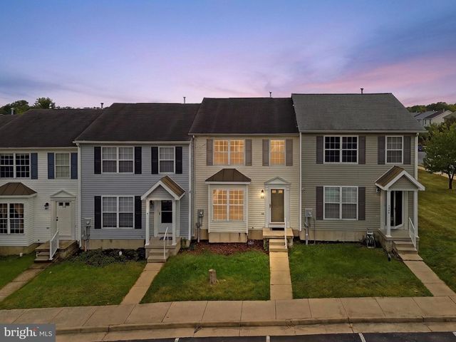 323 COPPERFIELD LN, Winchester, VA 22602