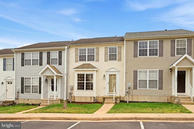 323 COPPERFIELD LN, Winchester, VA 22602