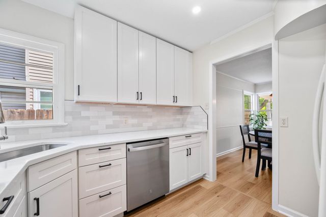 1623 N Hood St, Wichita, KS 67203