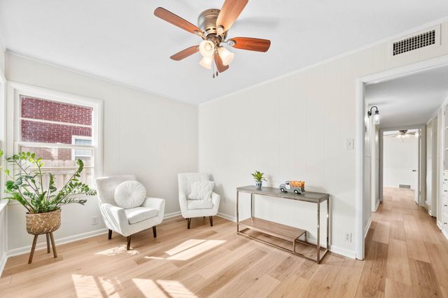 1623 N Hood St, Wichita, KS 67203