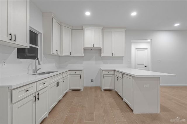 7718 Heisman Lane, Edinburg, TX 78542