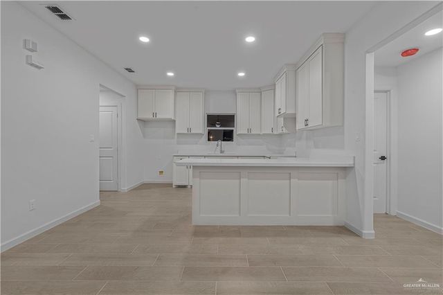 7718 Heisman Lane, Edinburg, TX 78542