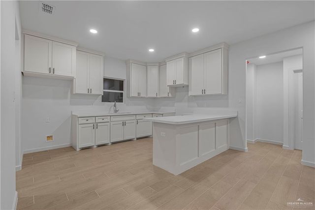 7718 Heisman Lane, Edinburg, TX 78542