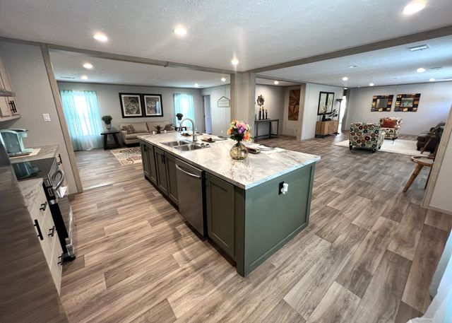 215 Cottonwood Lane, Walterboro, SC 29488