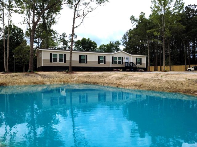 215 Cottonwood Lane, Walterboro, SC 29488