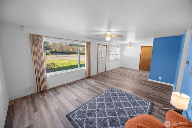 1018 13th Street SW, Puyallup, WA 98371