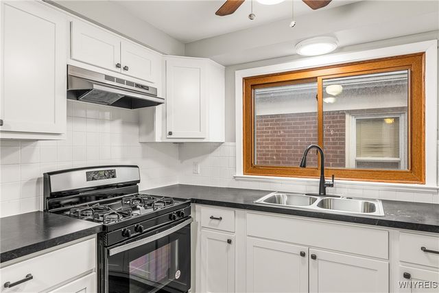 100 Palm Street, Lackawanna, NY 14218