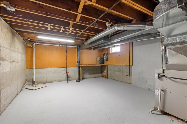 100 Palm Street, Lackawanna, NY 14218