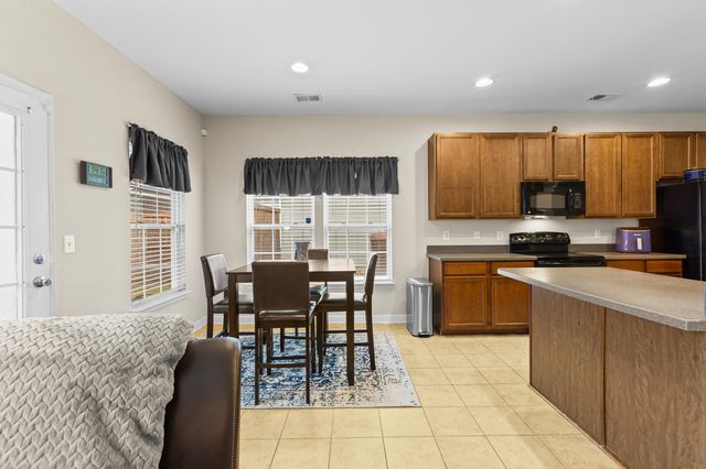 318 Killarney Trail, Moncks Corner, SC 29461