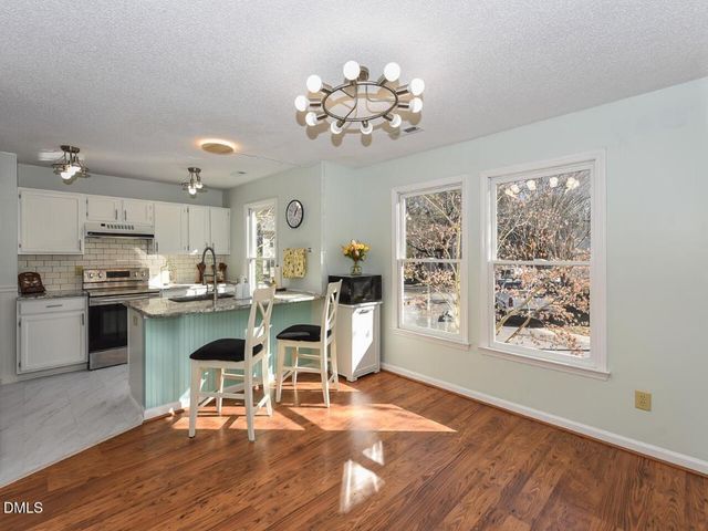 129 Weatherhill Point, Carrboro, NC 27510