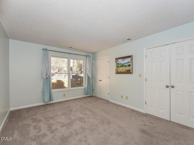 129 Weatherhill Point, Carrboro, NC 27510