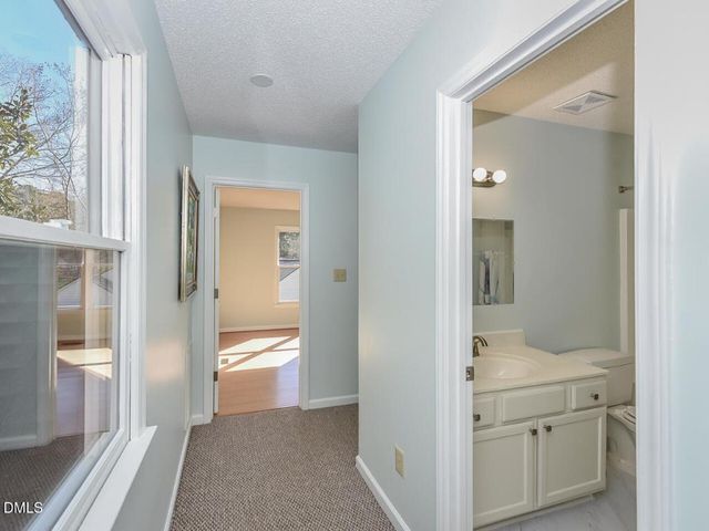 129 Weatherhill Point, Carrboro, NC 27510