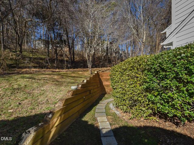 129 Weatherhill Point, Carrboro, NC 27510