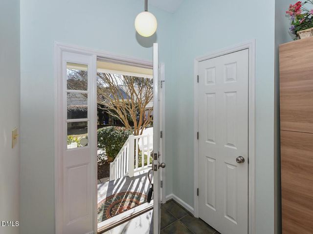 129 Weatherhill Point, Carrboro, NC 27510