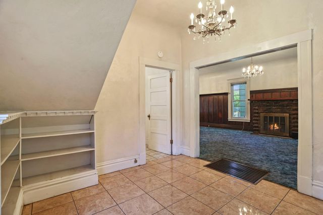 48 W Rose St, Stockton, CA 95202