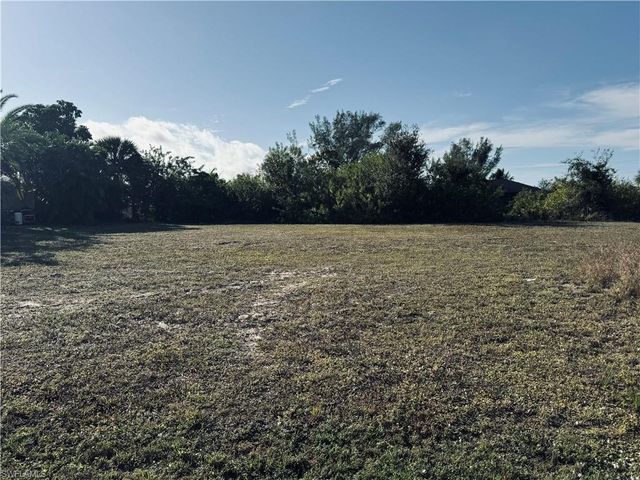 1148 NW 20th AVE, Cape Coral, FL 33993