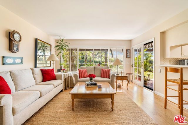 9778 Blantyre Drive, Los Angeles, CA 90210