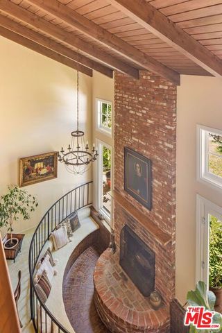 9778 Blantyre Drive, Los Angeles, CA 90210