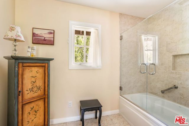 9778 Blantyre Drive, Los Angeles, CA 90210