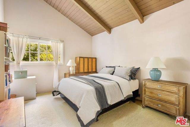 9778 Blantyre Drive, Los Angeles, CA 90210