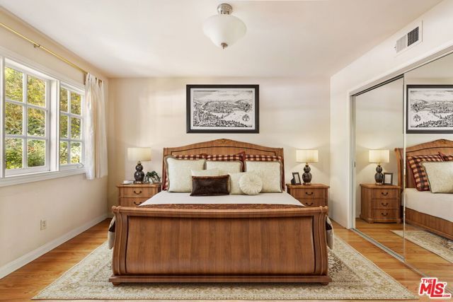 9778 Blantyre Drive, Los Angeles, CA 90210