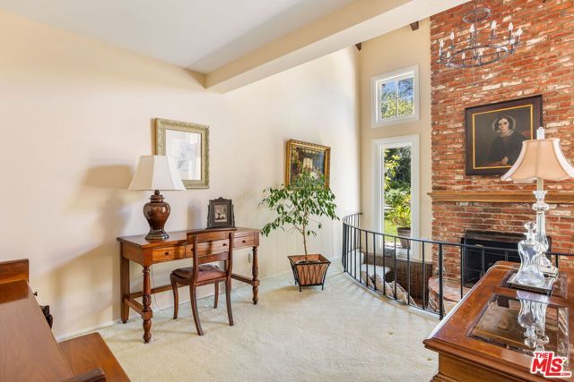 9778 Blantyre Drive, Los Angeles, CA 90210