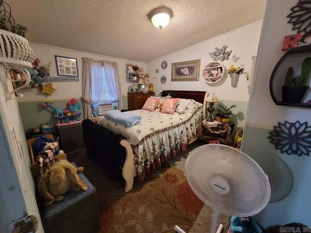 601 W Church St, Plumerville, AR 72127