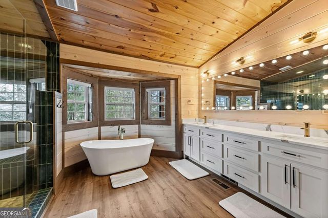 346 Logan Drive, Mineral Bluff, GA 30559