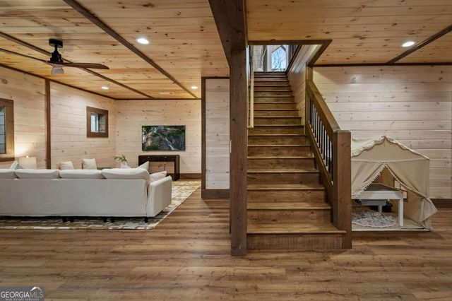 346 Logan Drive, Mineral Bluff, GA 30559