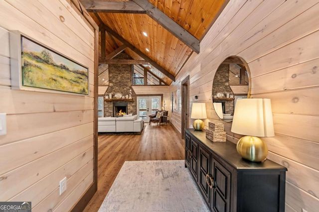 346 Logan Drive, Mineral Bluff, GA 30559