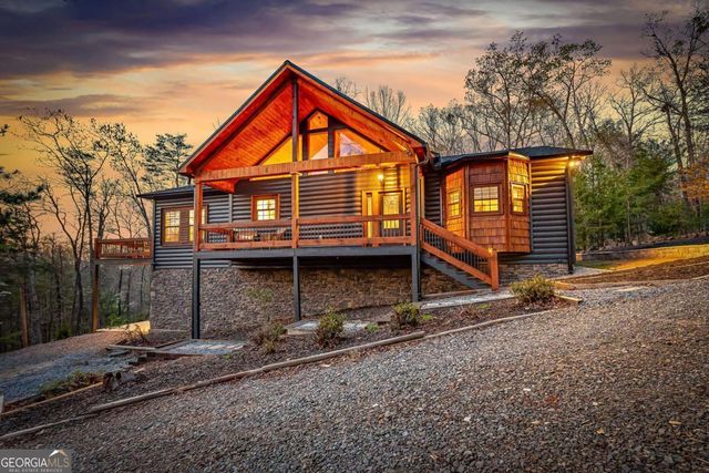 346 Logan Drive, Mineral Bluff, GA 30559