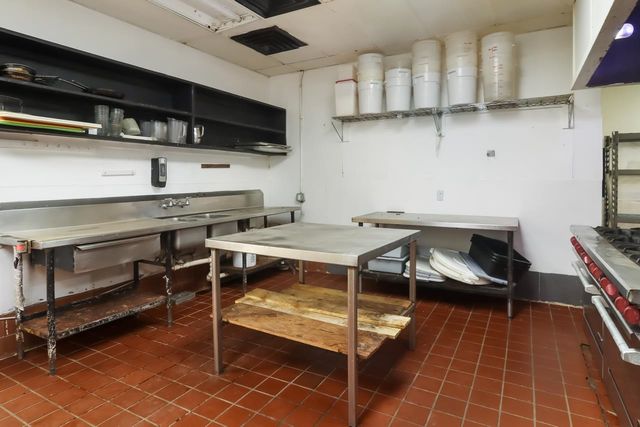 851 S Garfield Avenue, Traverse City, MI 49686