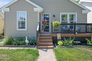 2305 Portsmouth Avenue, Toledo, OH 43613