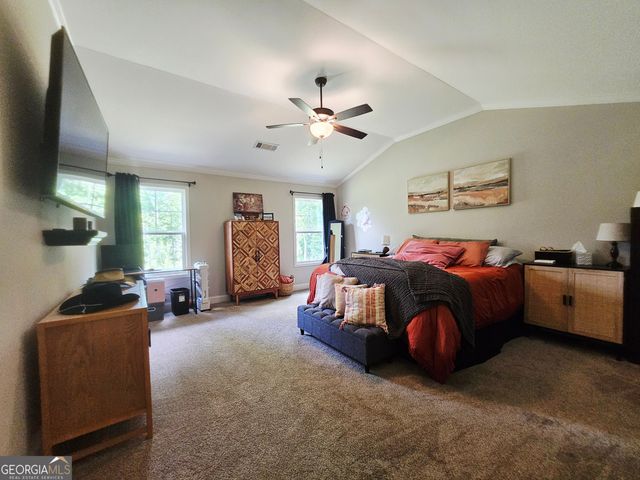 42 J D Walton Road, Newnan, GA 30263