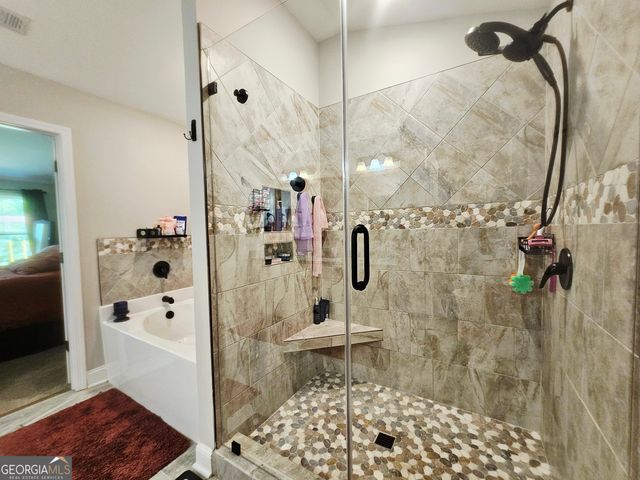 42 J D Walton Road, Newnan, GA 30263