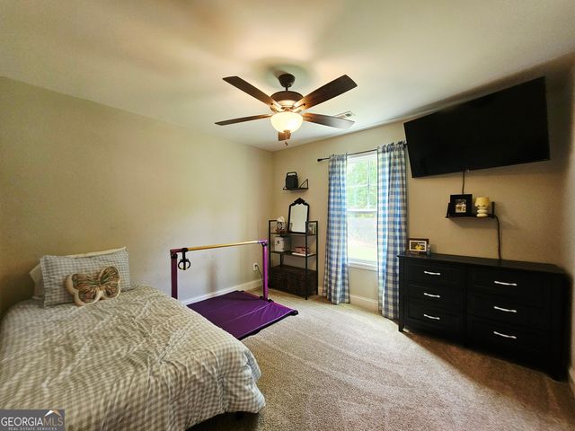 42 J D Walton Road, Newnan, GA 30263