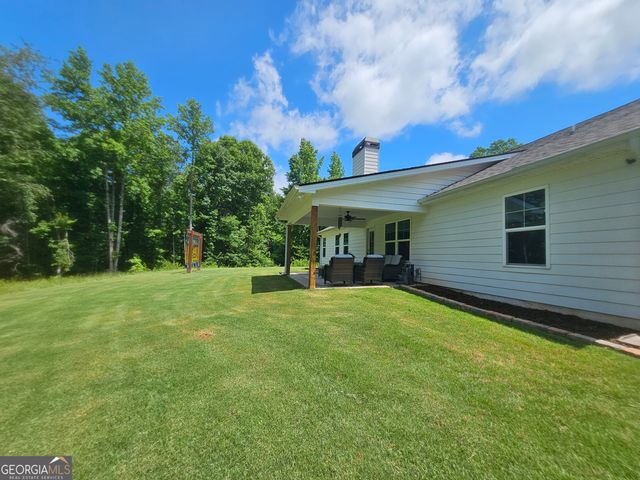 42 J D Walton Road, Newnan, GA 30263