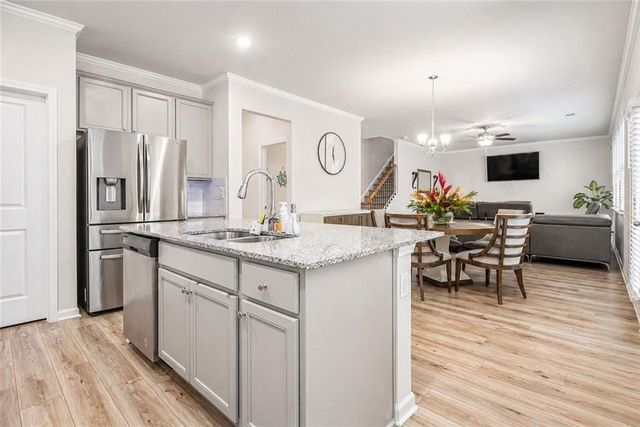 596 River Gardens Drive SE, Atlanta, GA 30354