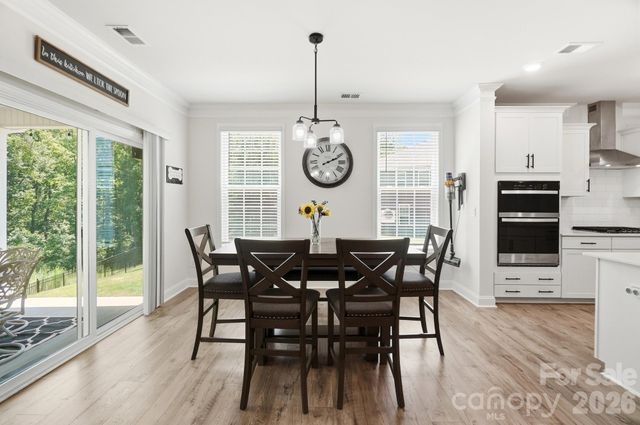 6042 Sylvan Drive, Denver, NC 28037