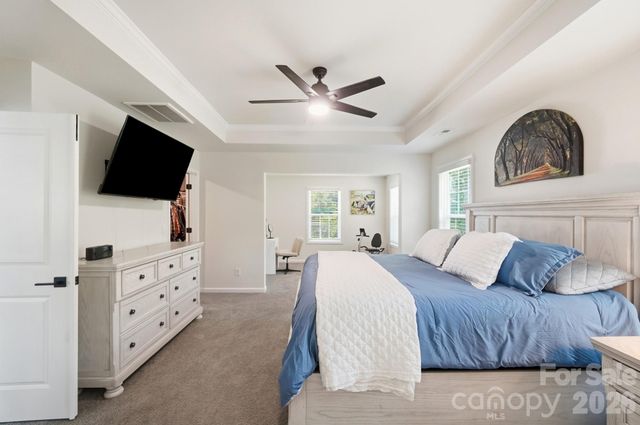 6042 Sylvan Drive, Denver, NC 28037