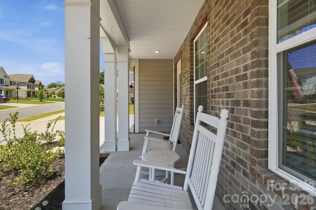 6042 Sylvan Drive, Denver, NC 28037