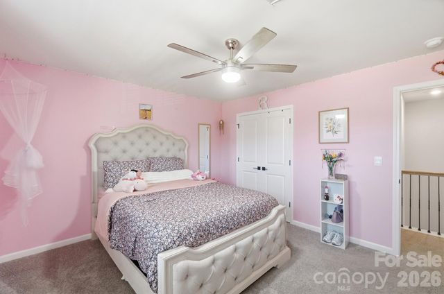 6042 Sylvan Drive, Denver, NC 28037