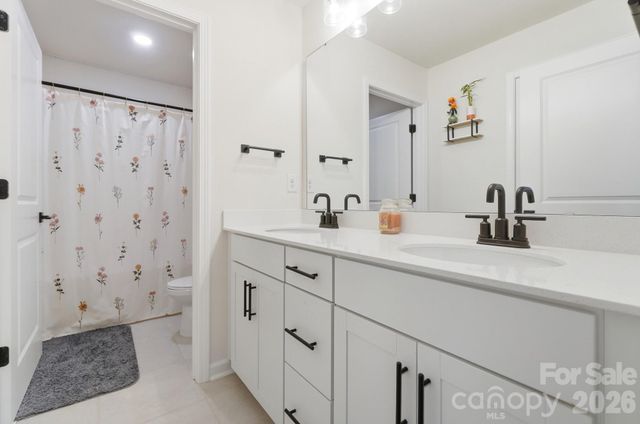 6042 Sylvan Drive, Denver, NC 28037