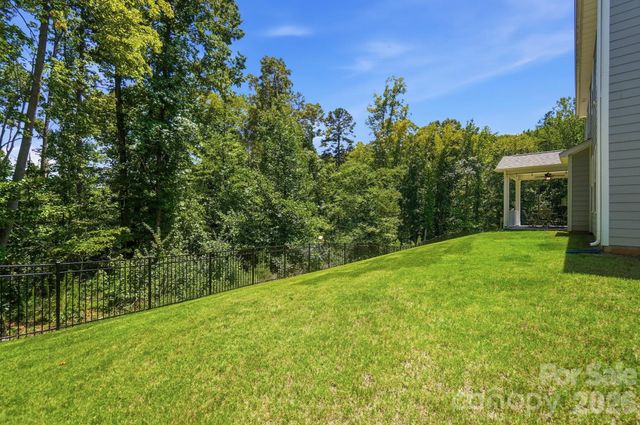 6042 Sylvan Drive, Denver, NC 28037