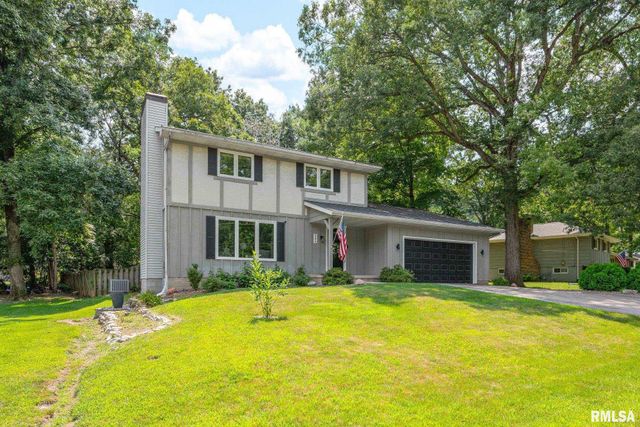804 W South Forest Trail, Peoria, IL 61615